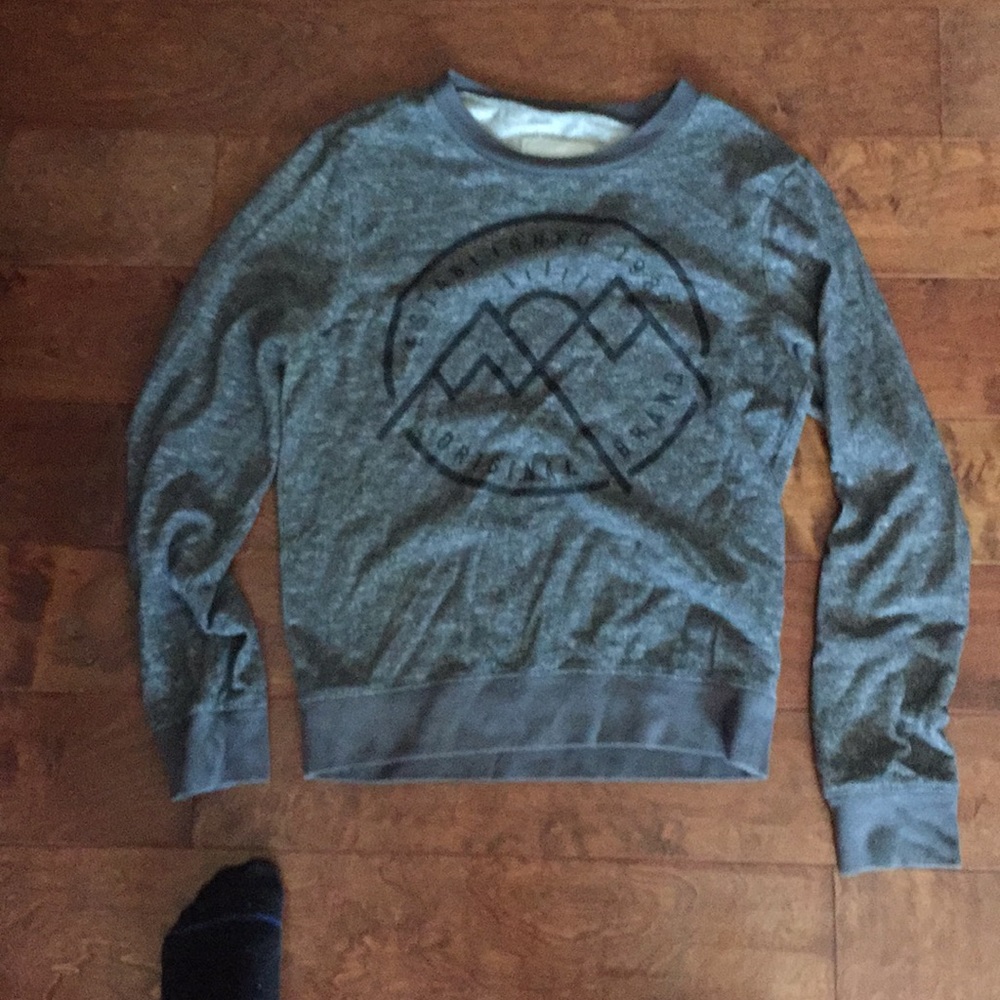 Crew neck